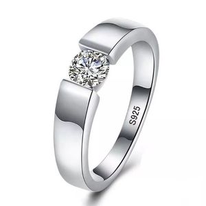 ⭐Host Pick⭐Lux One Carat Zirconia Diamond Sterling Silver Ring